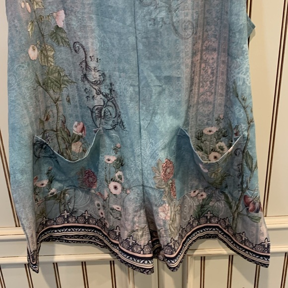 Cute little jumper and a Boho print size extra large blues turquoise muted color - Picture 5 of 9